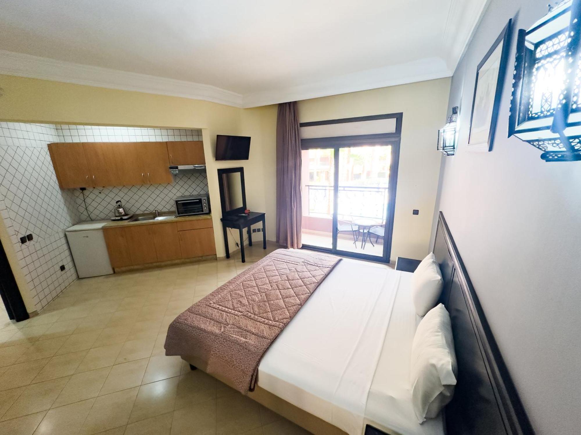Mogador Menzah Appart Hotel Маракеш Екстериор снимка